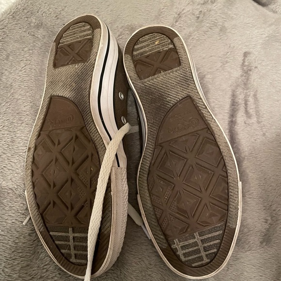 Army Green Converse - size - Picture 2 of 4